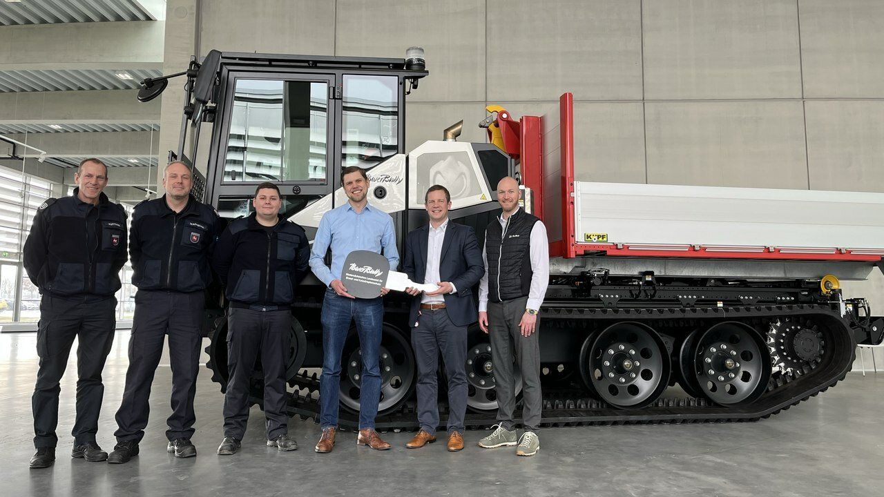 Schlüsselübergabe PowerBully 9C